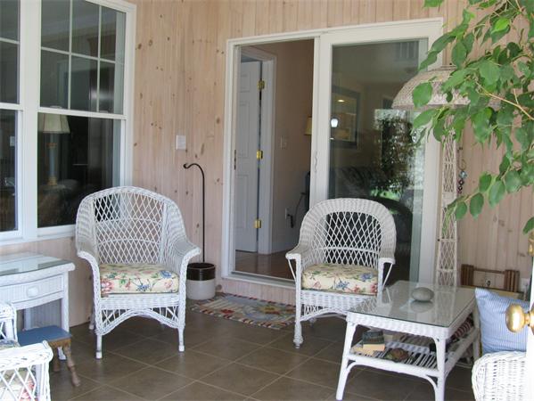 9 Winterberry Road, Unit 9 Pelham, NH 03076 - Photo 7 of 9
