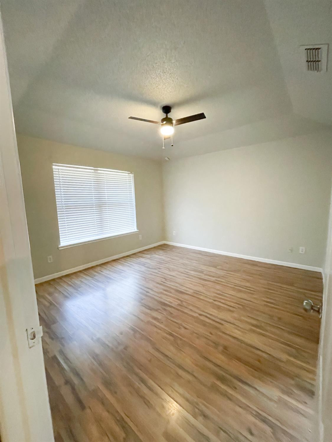 6336 9th Street Lubbock, TX 79416 - Photo 4 of 15 Photo 4
