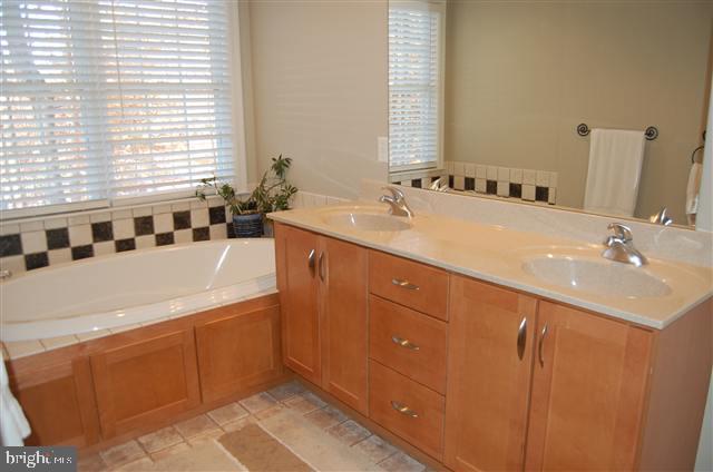 242 Big Spring Road Etters, PA 17319 - Photo 18 of 25 Gallery Image 18