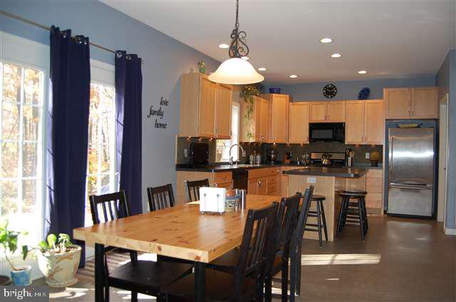 242 Big Spring Road Etters, PA 17319 - Photo 8 of 25 Gallery Image 8