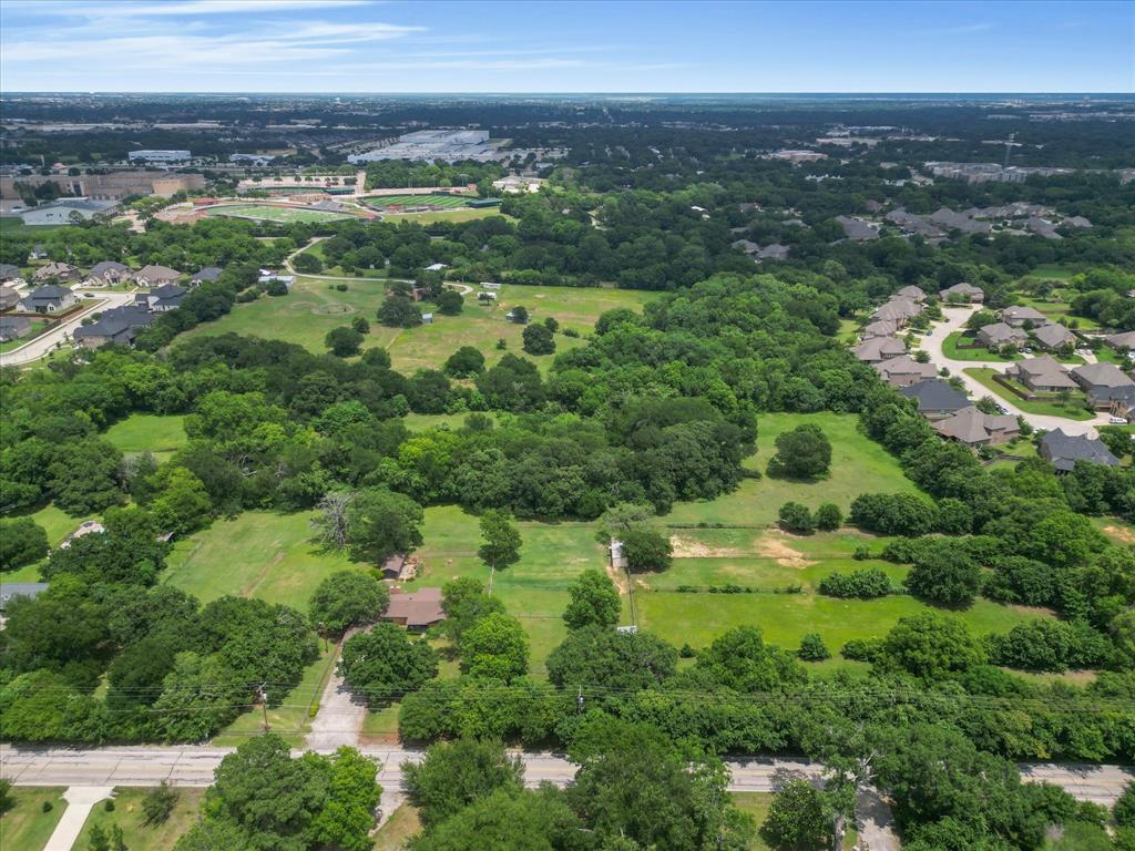 850 Newt Patterson Road Mansfield, TX 76063 - Photo 10 of 11