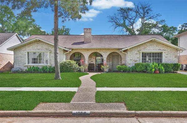 $3,500 | 1059 Richelieu Lane, Houston, TX 77018