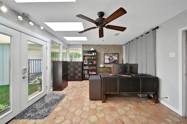 $3,500 | 1059 Richelieu Lane, Houston, TX 77018