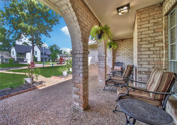 $3,500 | 1059 Richelieu Lane, Houston, TX 77018