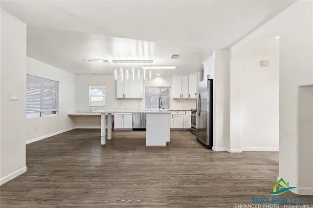 $4,200 | 91-1018 Kaikala Street, Ewa Beach, HI 96706