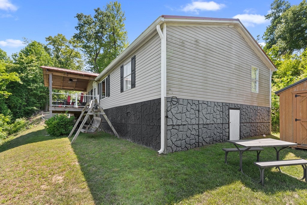 610 Carrollview Road Fancy Gap, VA 24328 - Photo 6 of 35 Gallery Image 6