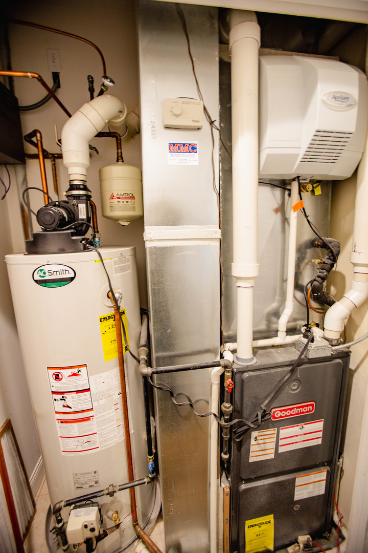 843 West Fletcher Street, Unit 2W Chicago, IL 60657 - Photo 12 of 35