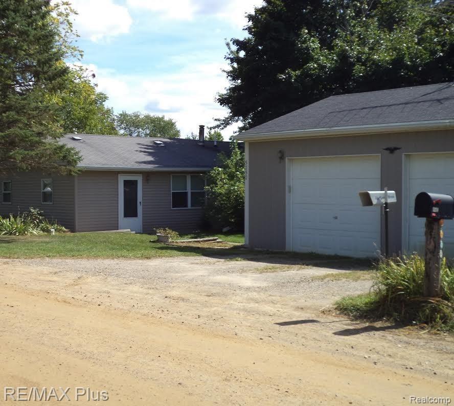5250 Martus Road North Branch, MI 48461 - Photo 36 of 38 5250 Martus - 3.jpg