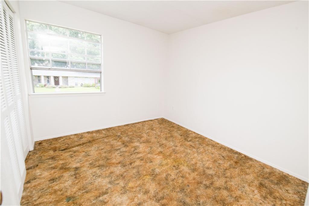 1804 Madewood Road Laplace, LA 70068 - Photo 10 of 13 Gallery Image 10