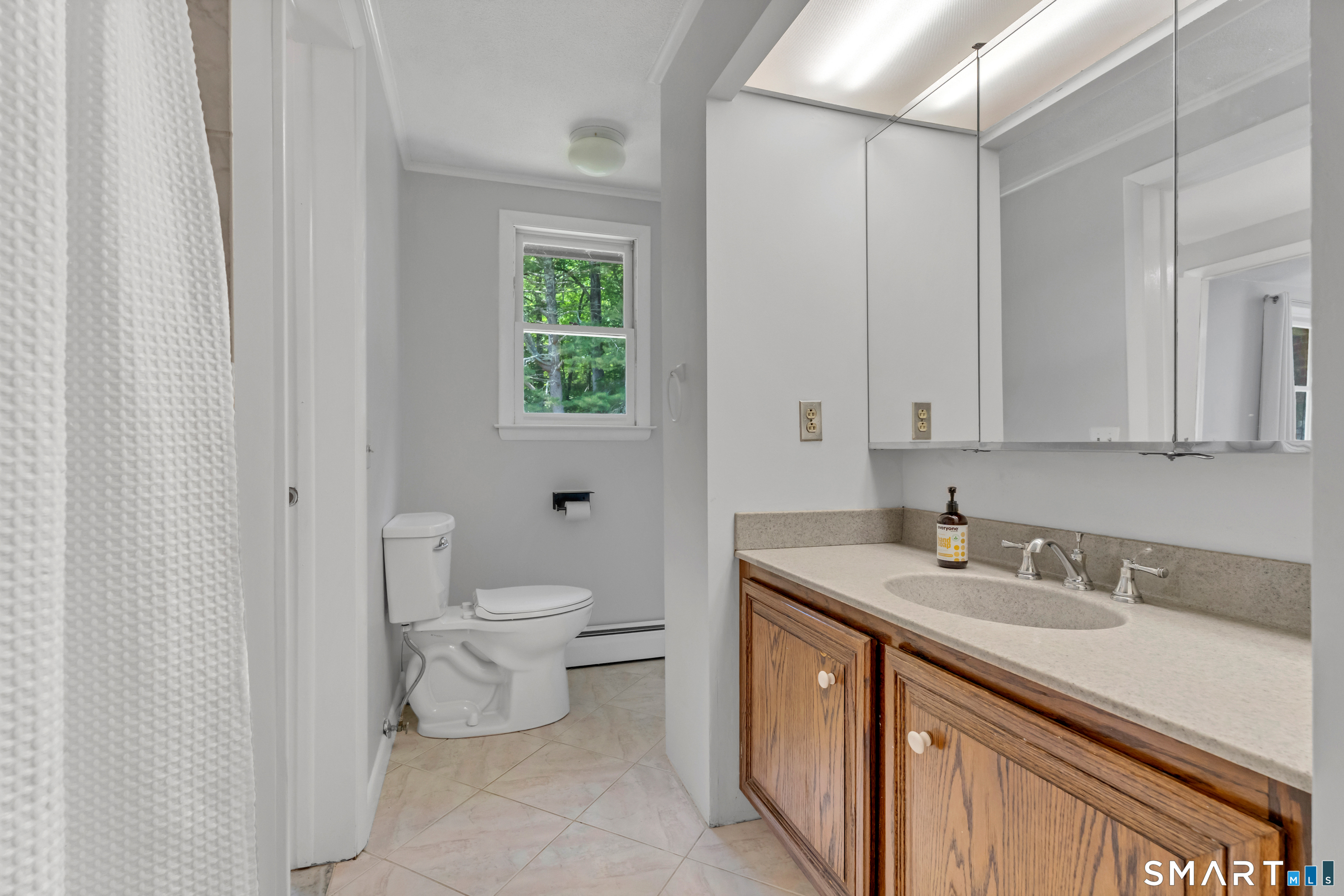 384 Beaver Meadow Road Haddam, CT 06441 - Photo 20 of 38