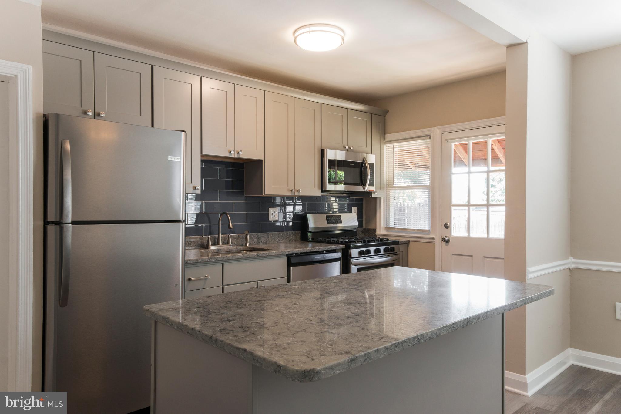810 Braeside Road Baltimore, MD 21229 - Photo 16 of 44 Kitchen island
