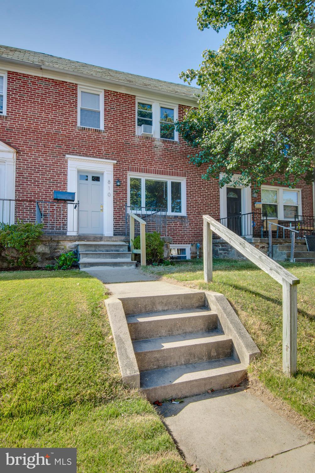 810 Braeside Road Baltimore, MD 21229 - Photo 3 of 44