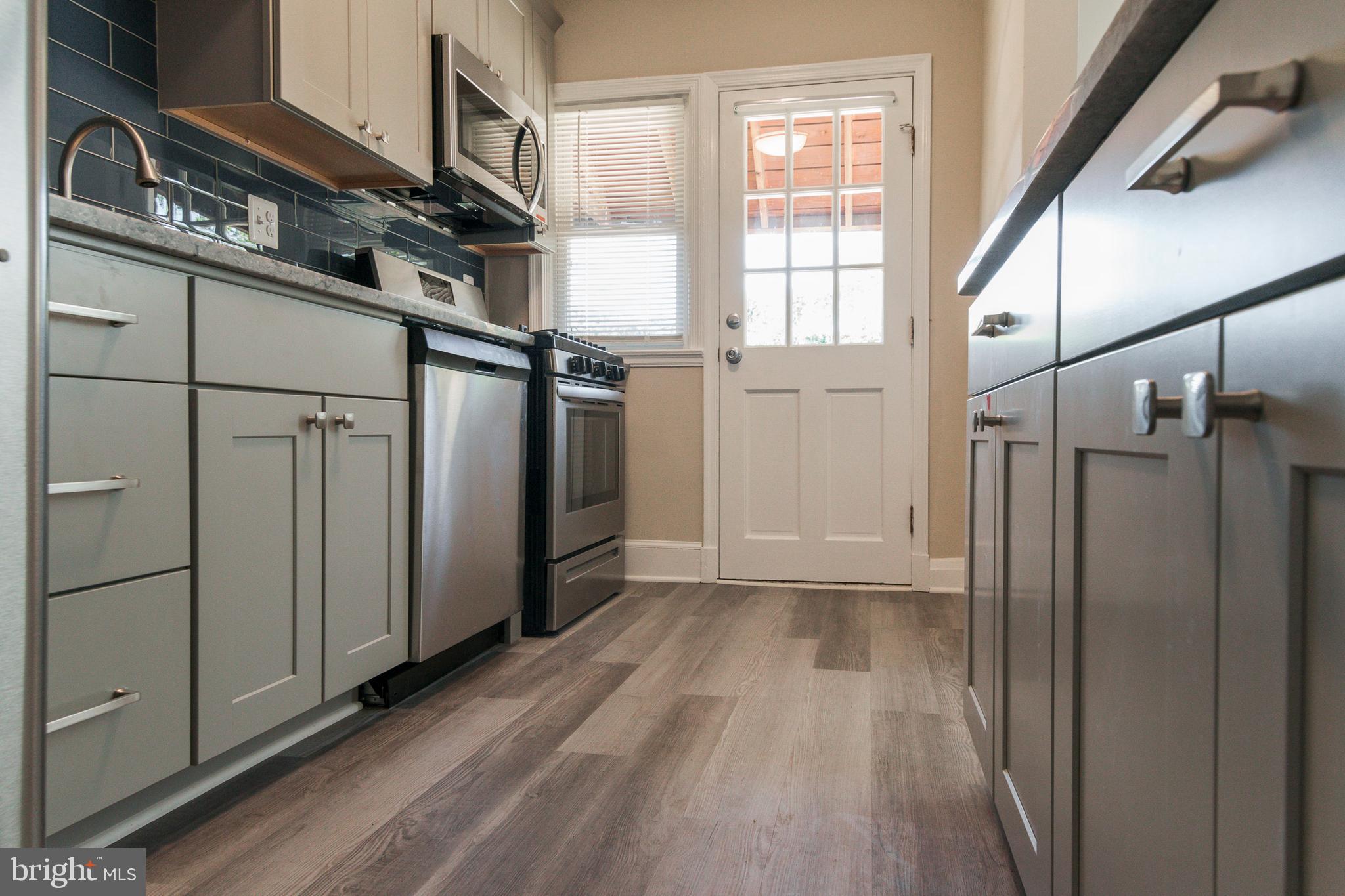 810 Braeside Road Baltimore, MD 21229 - Photo 23 of 44 New floor