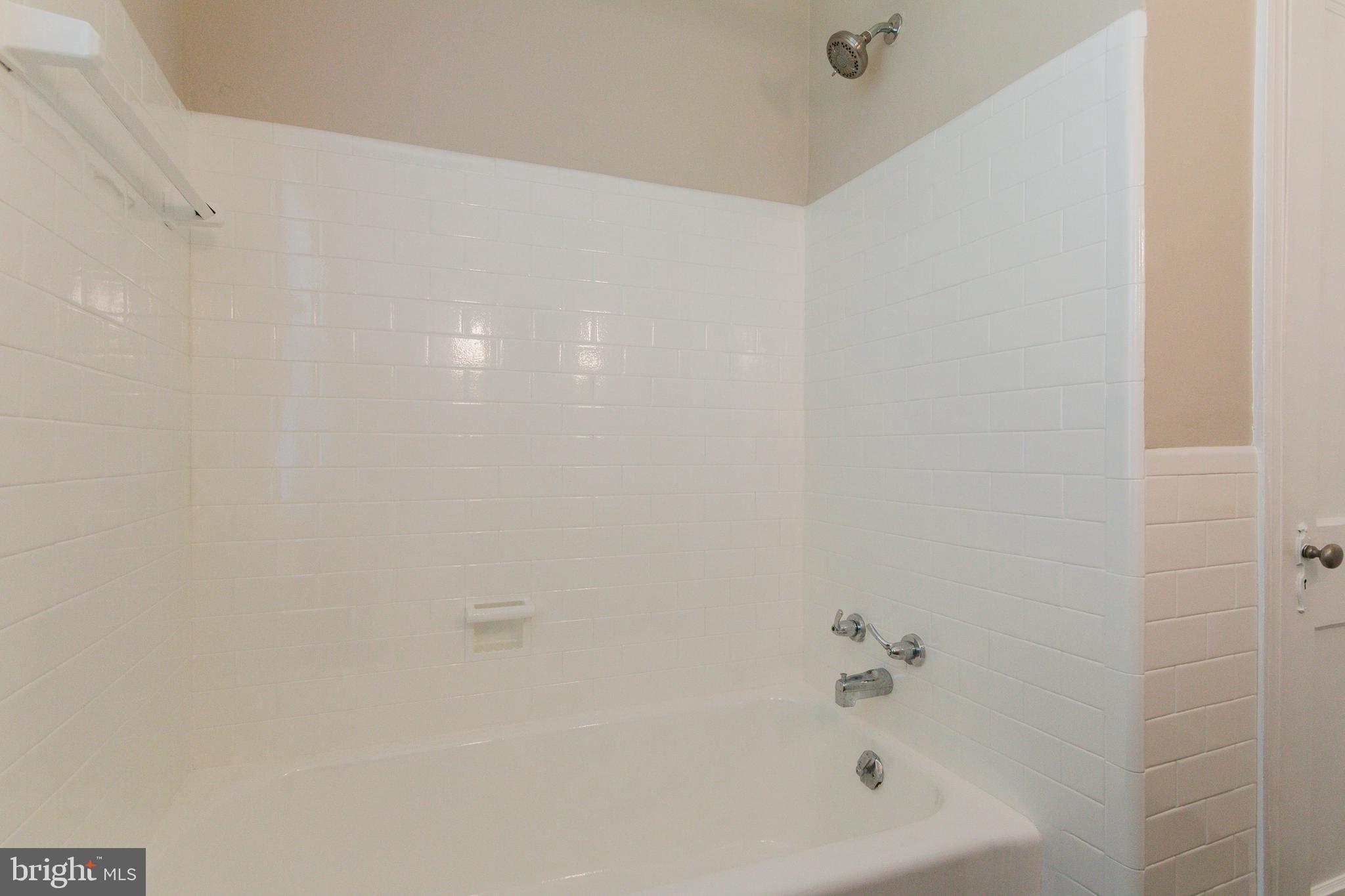 810 Braeside Road Baltimore, MD 21229 - Photo 34 of 44