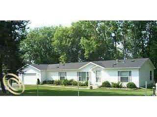 7462 North Genesee Road Genesee, MI 48437 - Photo 1 of 18 20394577.JPG