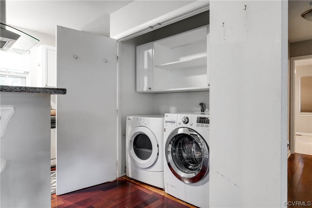 213 Monath Road Chesterfield, VA 23236 - Photo 17 of 38 a utility room with dryer and washer