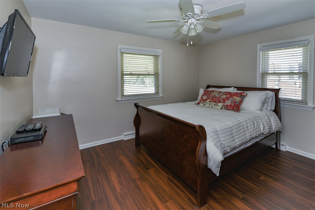 8419 Ridge Road North Royalton, OH 44133 - Photo 18 of 31
