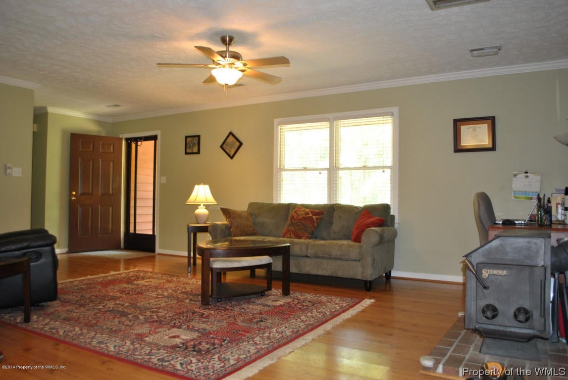 108 Branchs Pond Road Toano, VA 23168 - Photo 4 of 19 Gallery Image 4