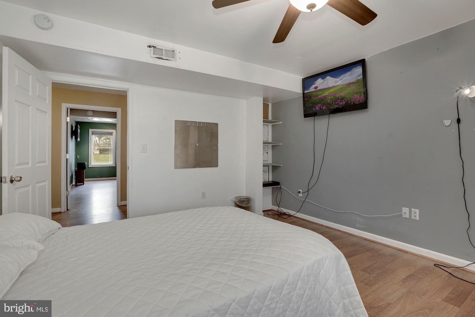 6823 Old Solomons Island Road Friendship, MD 20758 - Photo 12 of 41 Bedroom 4