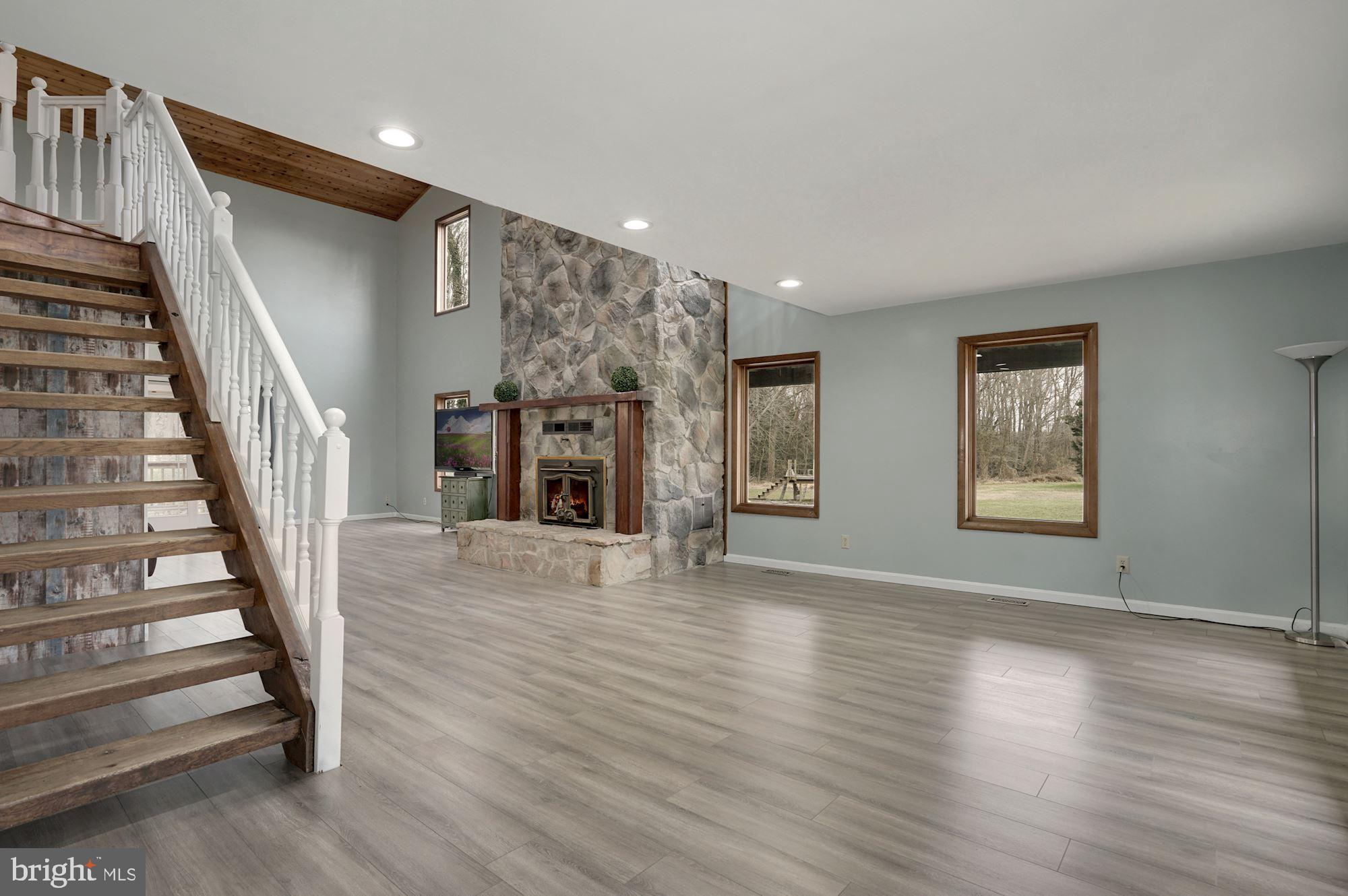 6823 Old Solomons Island Road Friendship, MD 20758 - Photo 4 of 41 Foyer view to Great Room