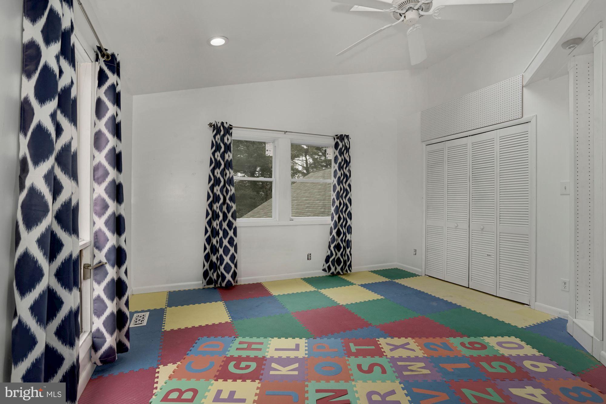 6823 Old Solomons Island Road Friendship, MD 20758 - Photo 33 of 41 Bedroom 3 or playroom