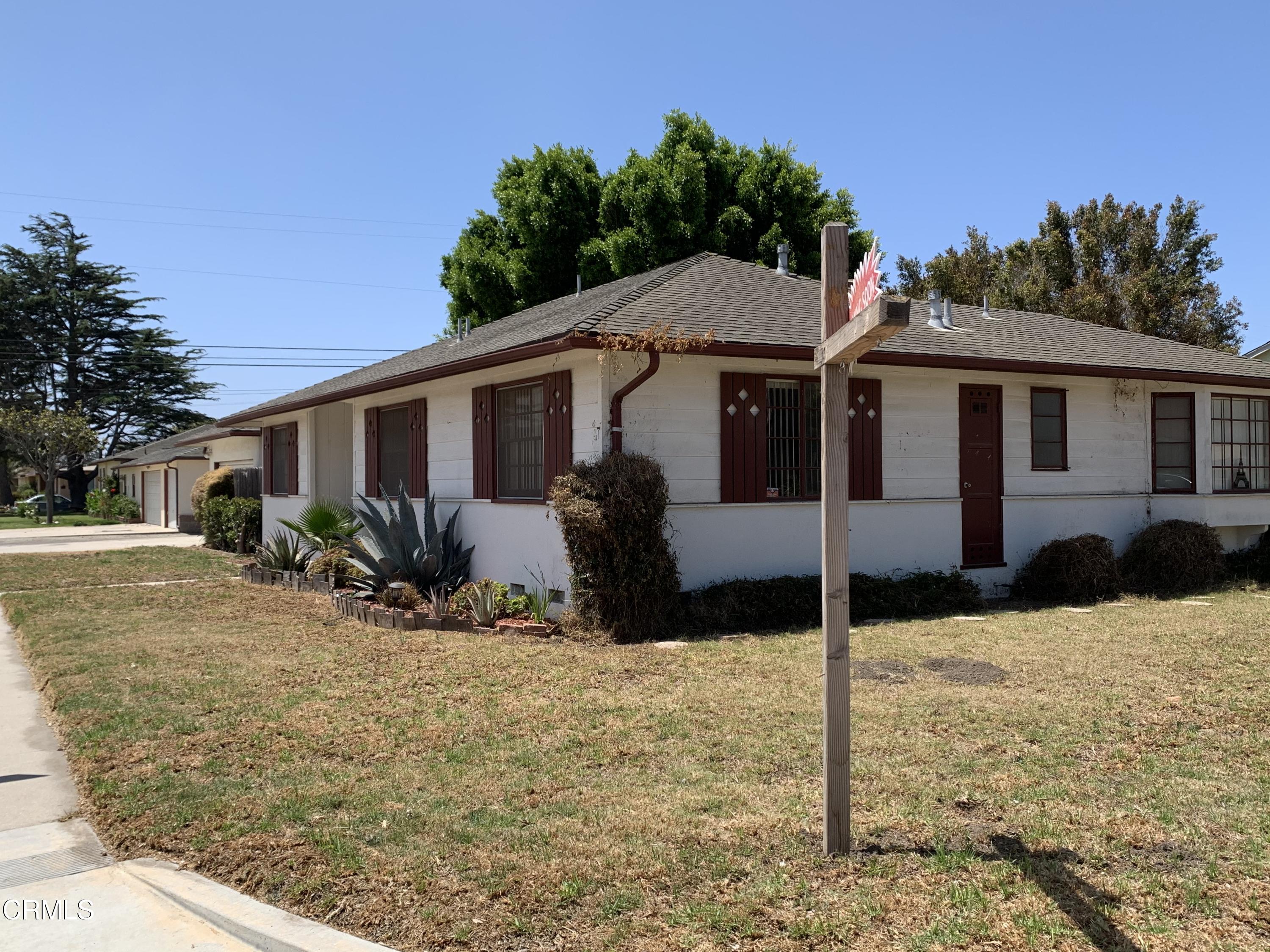 937 Carty Drive Oxnard, CA 93030 - Photo 3 of 51 IMG_3697