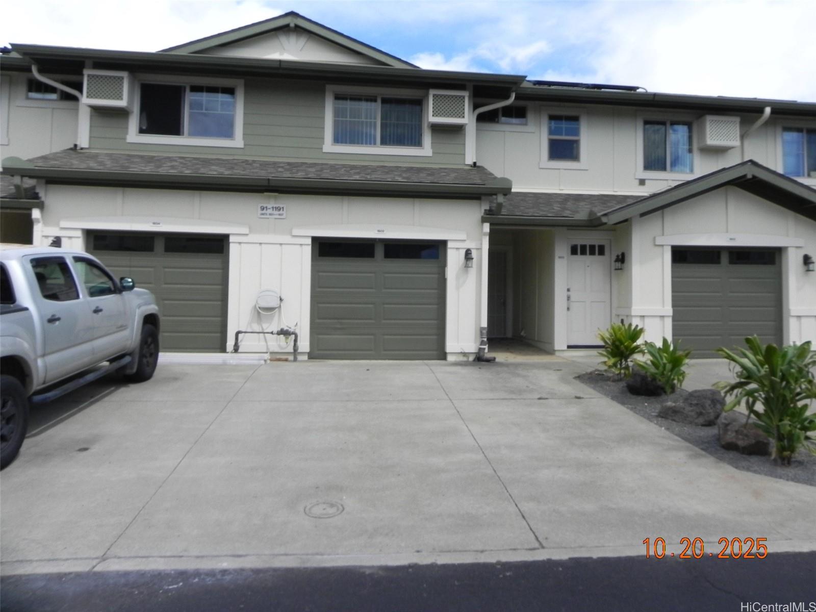 91-1191 Kaiau Avenue, Unit 1602 Kapolei, HI 96707 - Photo 1 of 12 Subject Building