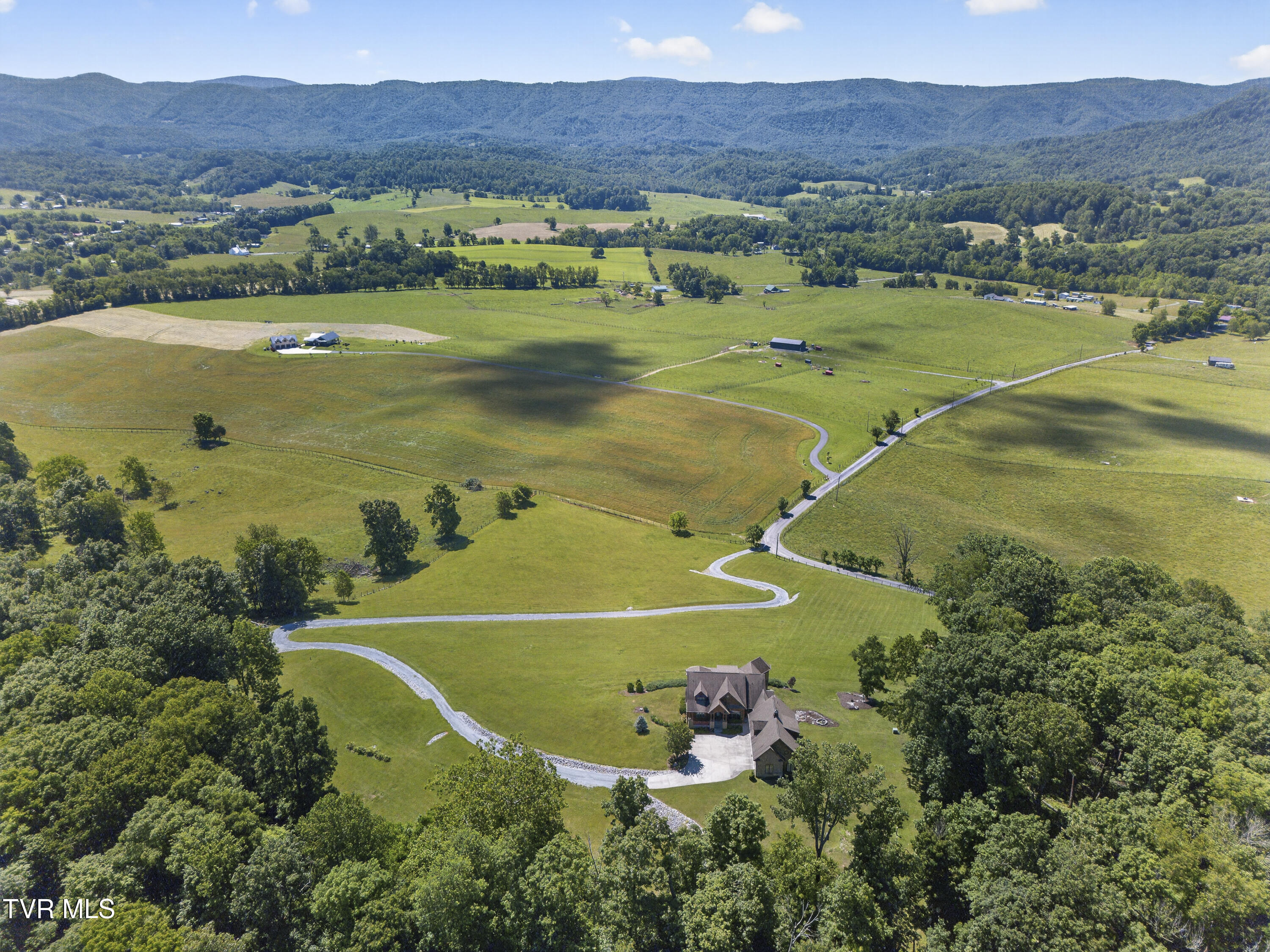 15277 Bishop Road Chilhowie, VA 24319 - Photo 85 of 92 15277-Bishop-Rd-Chilhowie-VA Cynthia-Rou