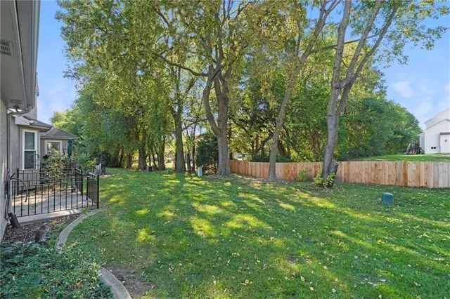 $379,500 | 4120 Southwest Minnesota Drive, Lee's Summit, MO 64082