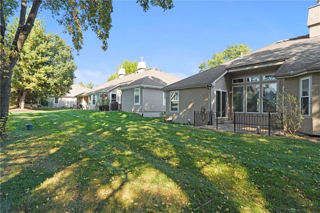 4120 Southwest Minnesota Drive Lee's Summit, MO 64082 - Photo 30 of 32