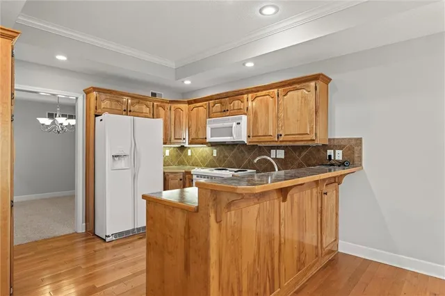 $379,500 | 4120 Southwest Minnesota Drive, Lee's Summit, MO 64082