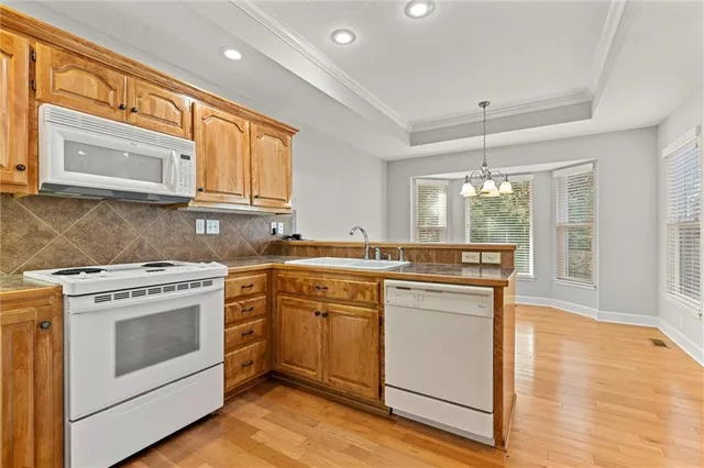 $379,500 | 4120 Southwest Minnesota Drive, Lee's Summit, MO 64082