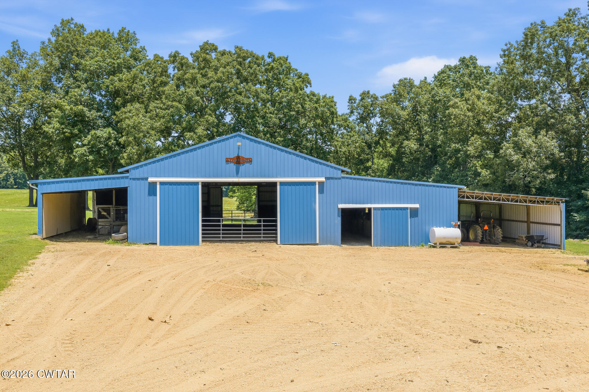 3685 Henderson Road Sardis, TN 38371 - Photo 2 of 31 DJI_20260619123855_0338_D