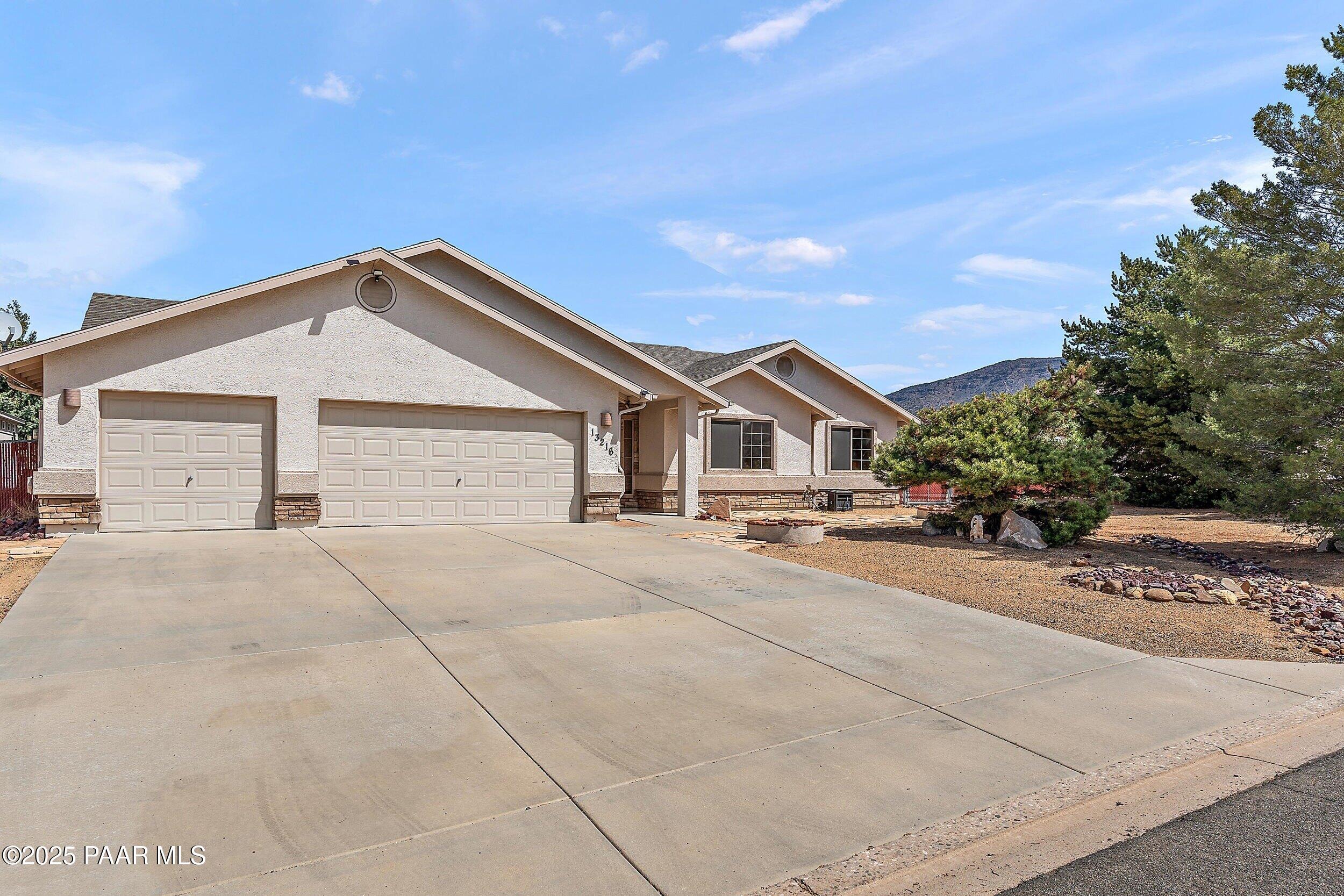 13216 East Remington Road Prescott Valley, AZ 86315 - Photo 2 of 34 Front