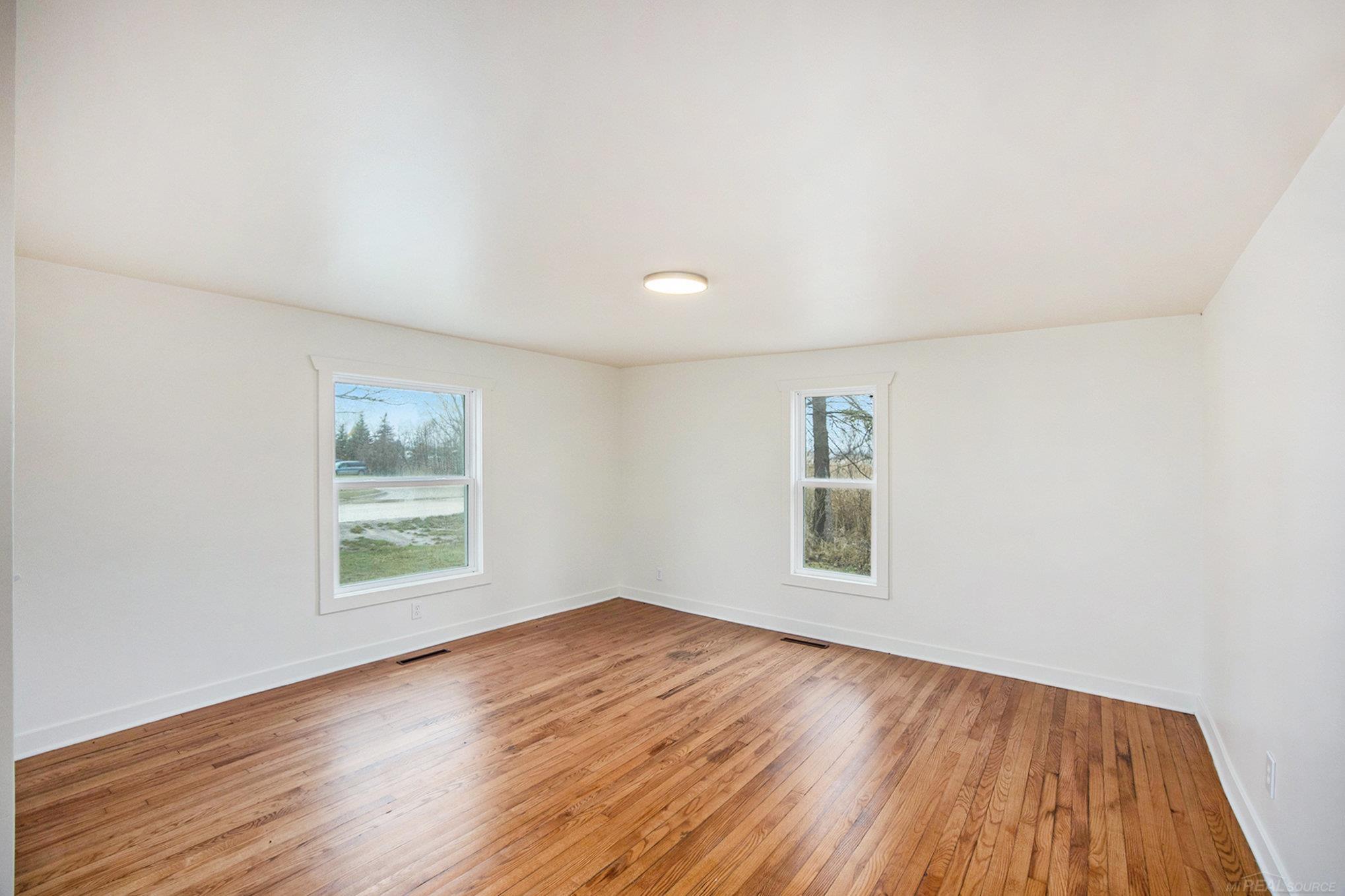 57291 Rosell Road New Haven, MI 48048 - Photo 3 of 27