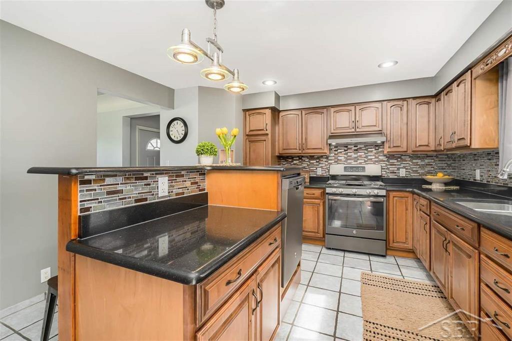 4075 North Mackinaw Road Pinconning, MI 48650 - Photo 9 of 26