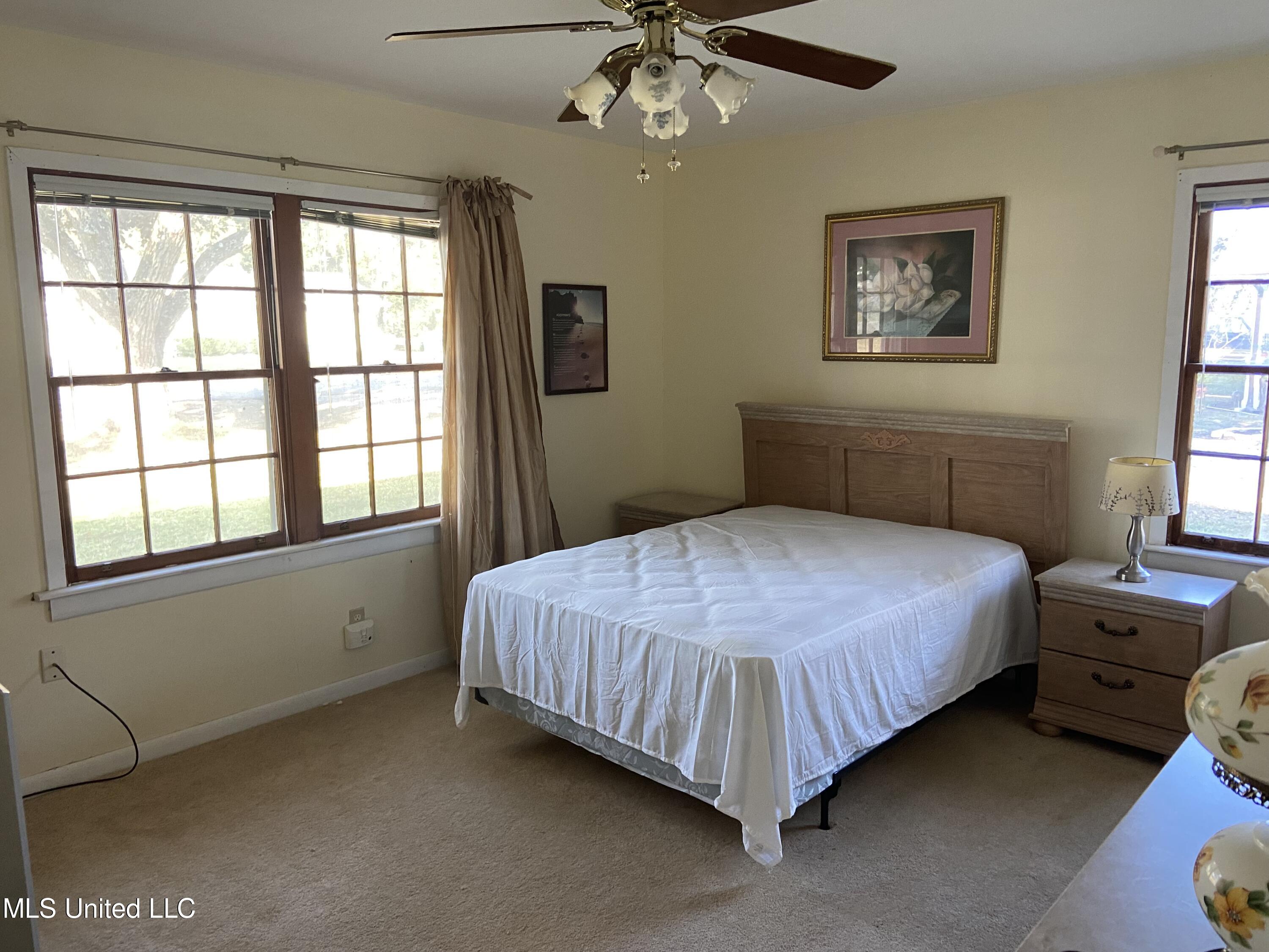 213 Ridgeway Avenue Gulfport, MS 39507 - Photo 11 of 24 IMG_2758
