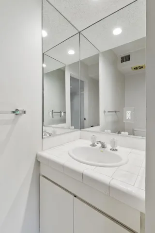 $425,000 | 42540 Baracoa Drive, Bermuda Dunes, CA 92203