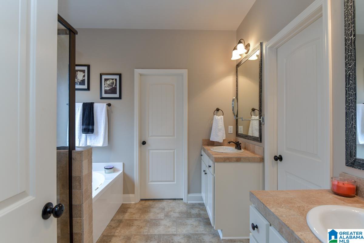 5232 Creekside Loop Hoover, AL 35244 - Photo 28 of 35