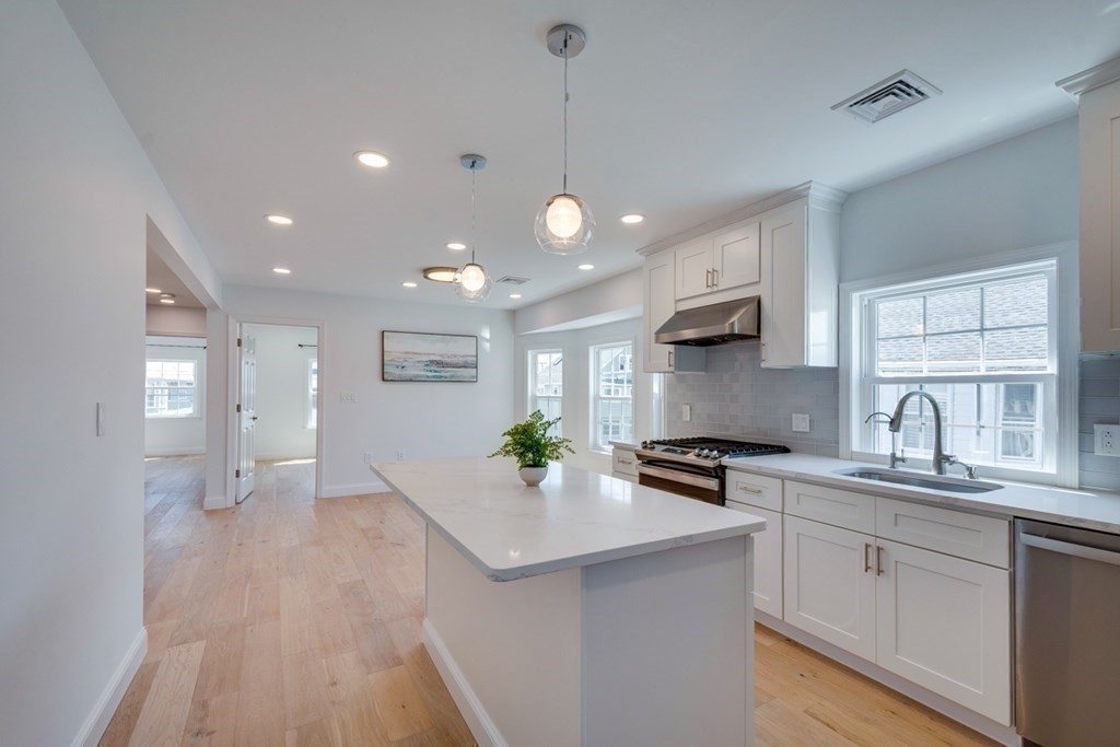 79-81 Windsor Road Medford, MA 02155 - Photo 5 of 22 Gallery Image 5