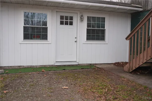 $1,300 | 149 Co Rte 89, Oswego, NY 13126