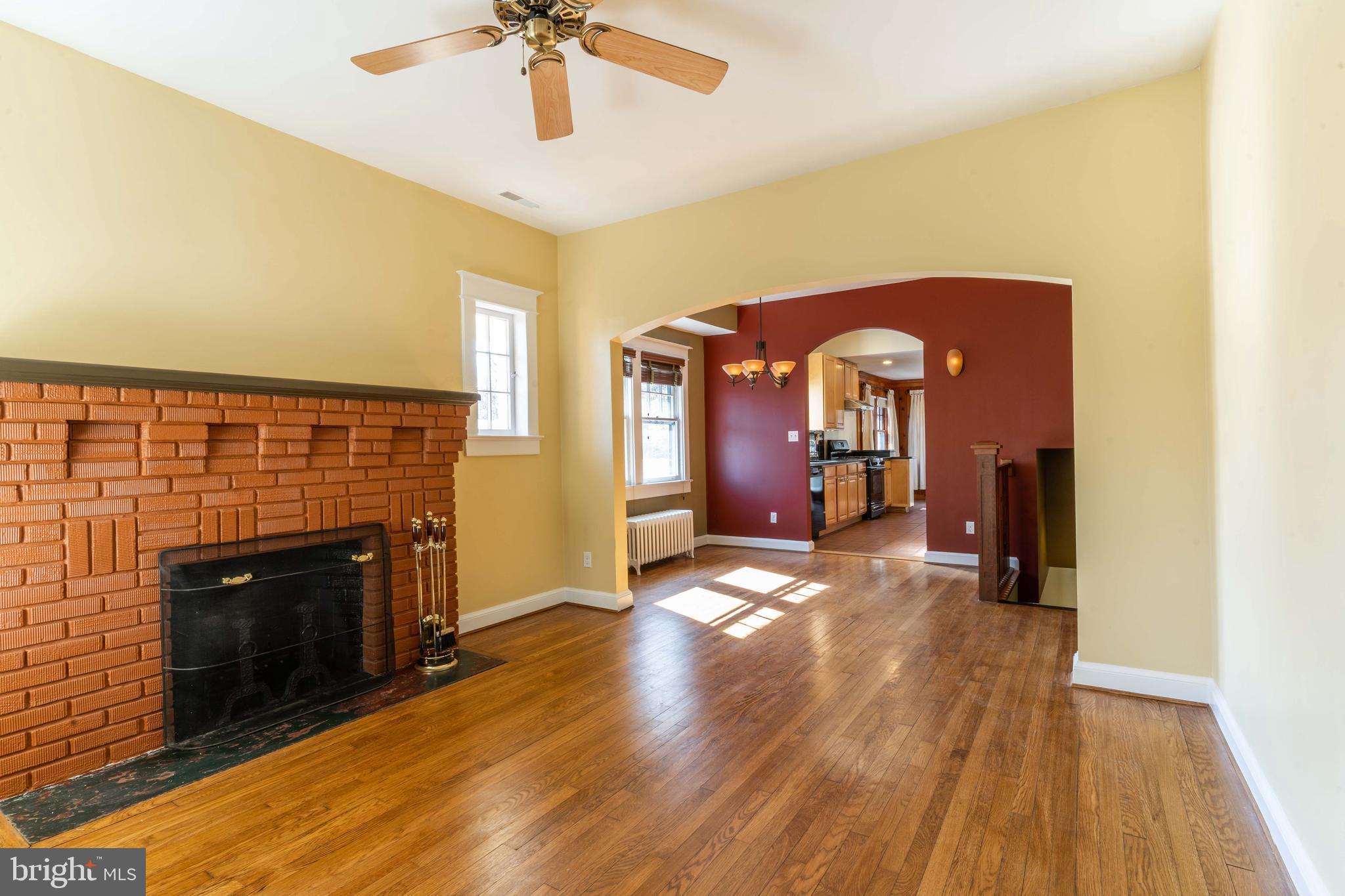 9108 2nd Avenue Silver Spring, MD 20910 - Photo 3 of 31