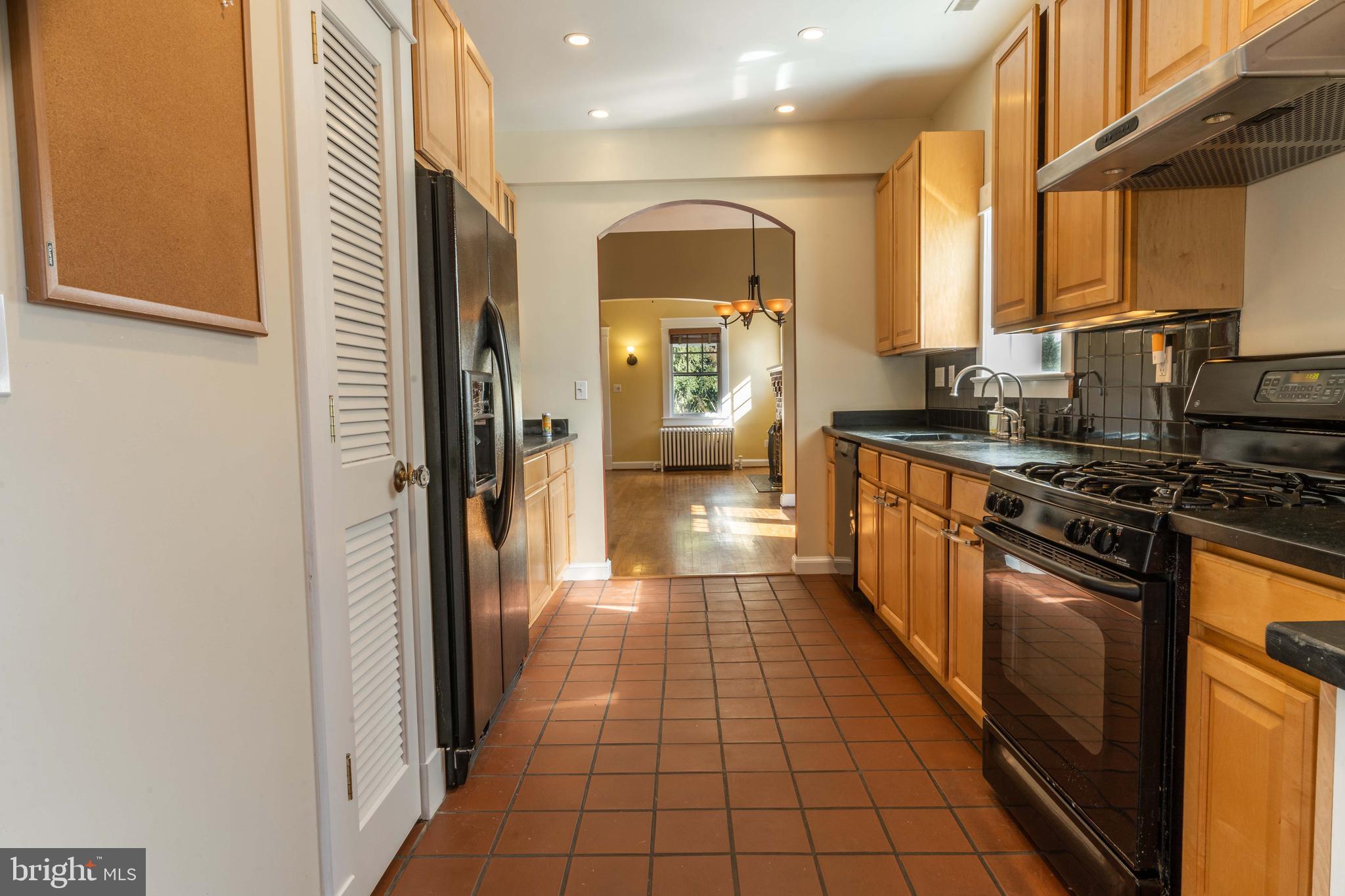 9108 2nd Avenue Silver Spring, MD 20910 - Photo 6 of 31