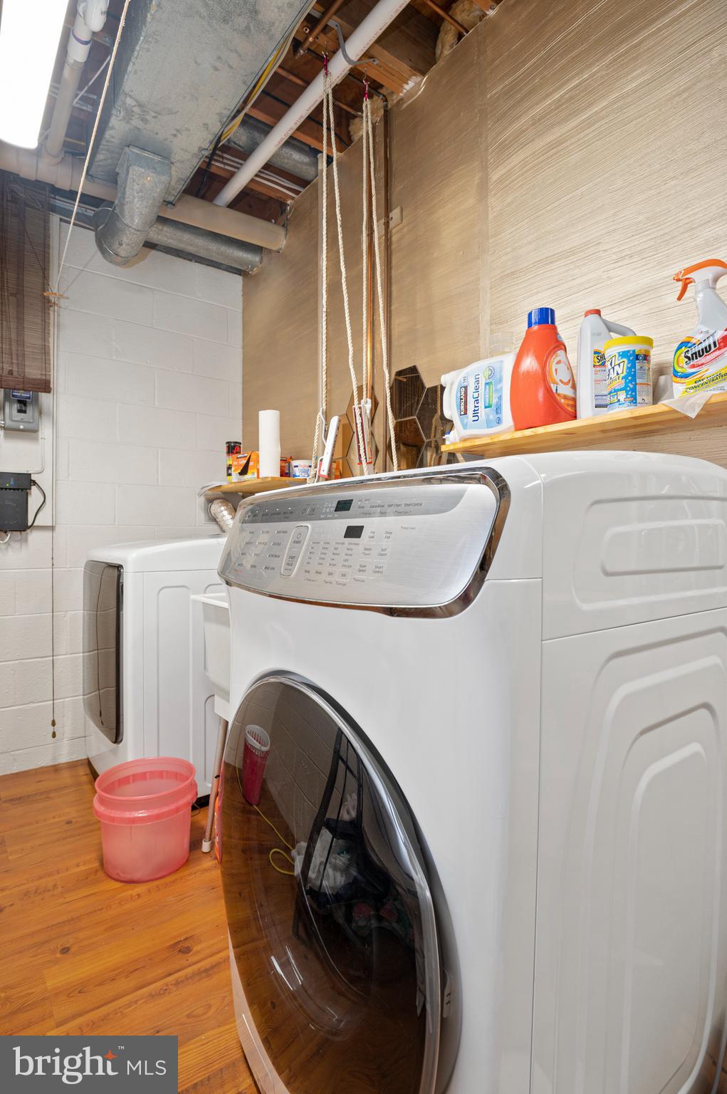 12 Tree Tops Road Landenberg, PA 19350 - Photo 20 of 49 Laundry Room