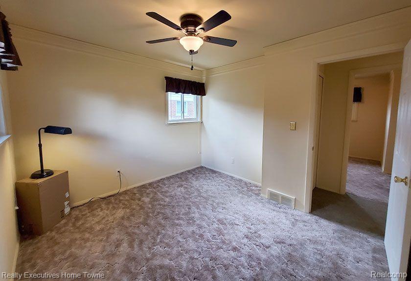 32509 Ridgefield Avenue Warren, MI 48088 - Photo 18 of 41 Gallery Image 18