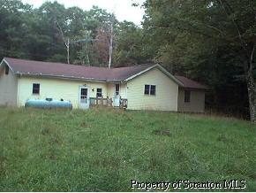 468 Mozzette Road Canadensis, PA 18325 - Photo 2 of 3 Gallery Image 2