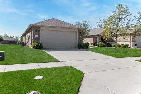 $359,900 | 7793 Gulf Walk Road, Frisco, TX 75036