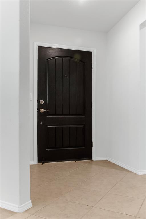 7793 Gulf Walk Road Frisco, TX 75036 - Photo 5 of 37 a view of wooden cabinet
