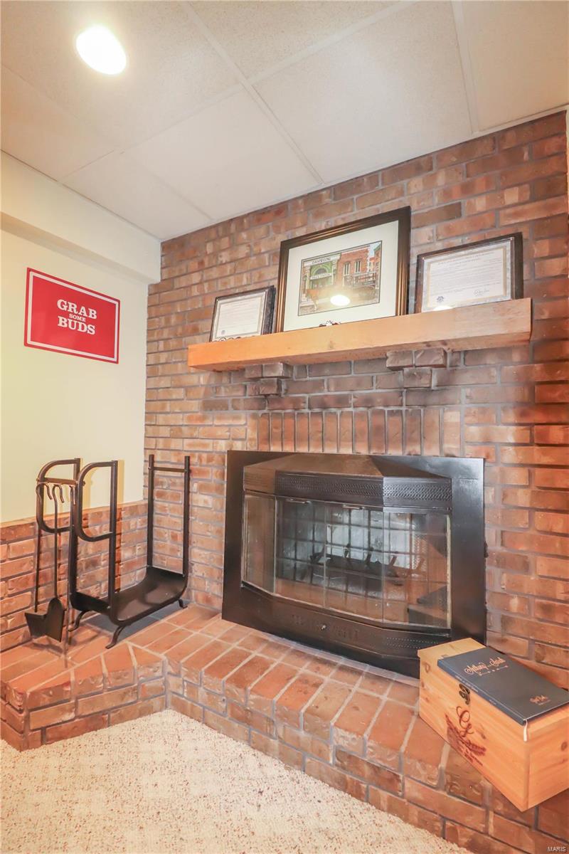5718 Chatport Road St. Louis, MO 63129 - Photo 16 of 25