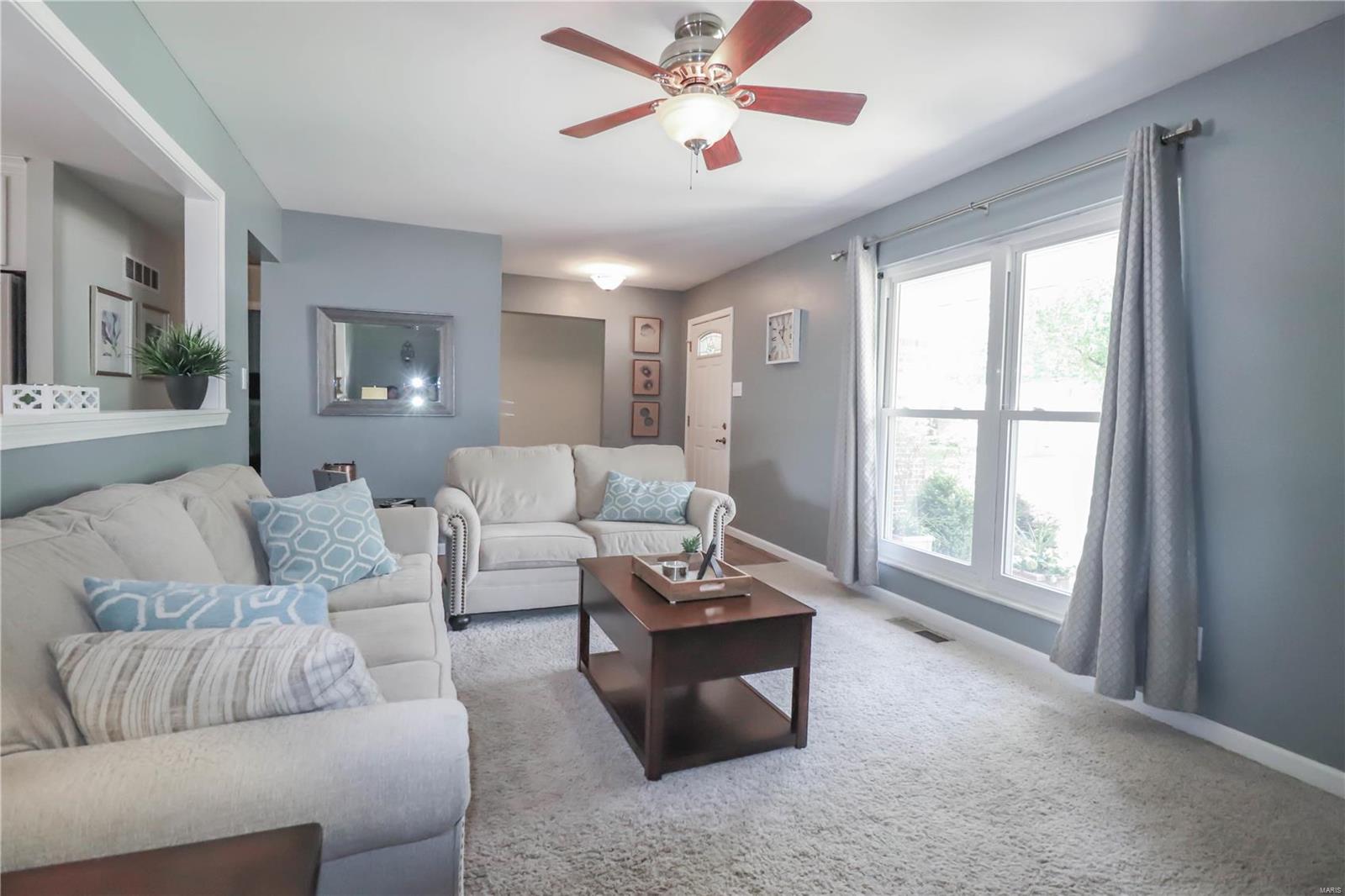 5718 Chatport Road St. Louis, MO 63129 - Photo 4 of 25